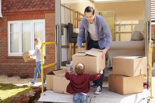 Moving home in North Sheen with local removals support